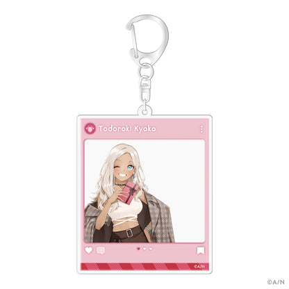 "NIJISANJI Valentine Goods 2024" Acrylic Keychain