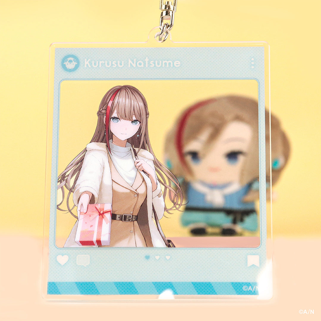 "NIJISANJI Valentine Goods 2024" Acrylic Keychain